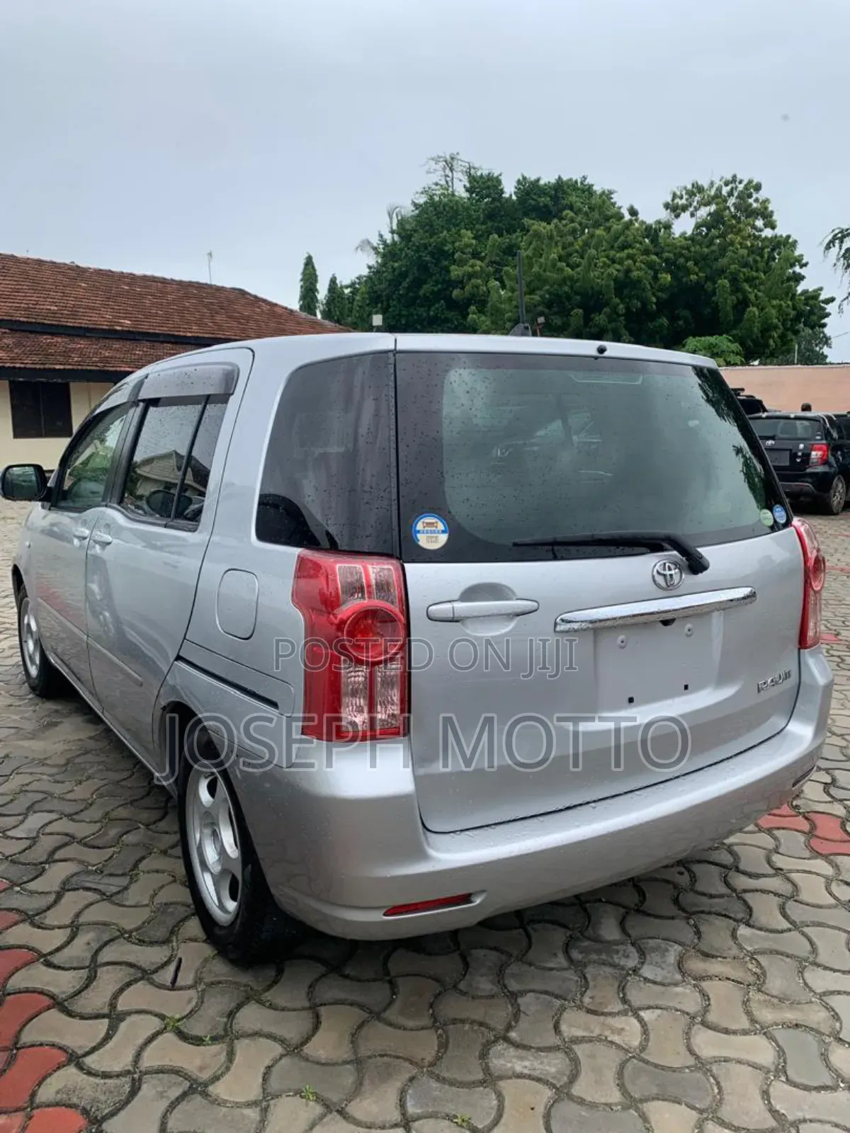 Toyota Raum 1.5 AWD 2005 Silver