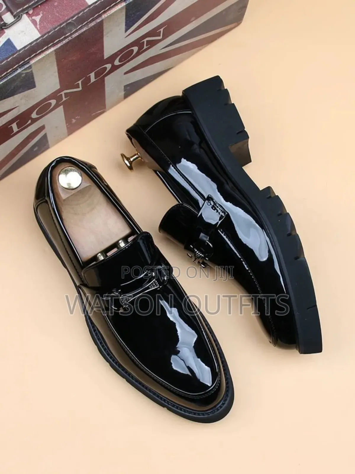 Salvatore Feragamo Shoes Officials