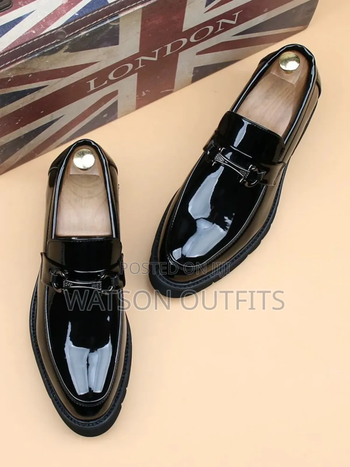 Salvatore Feragamo Shoes Officials