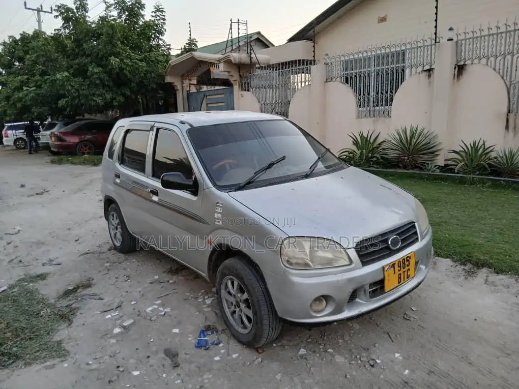 Suzuki Swift 2001 Silver