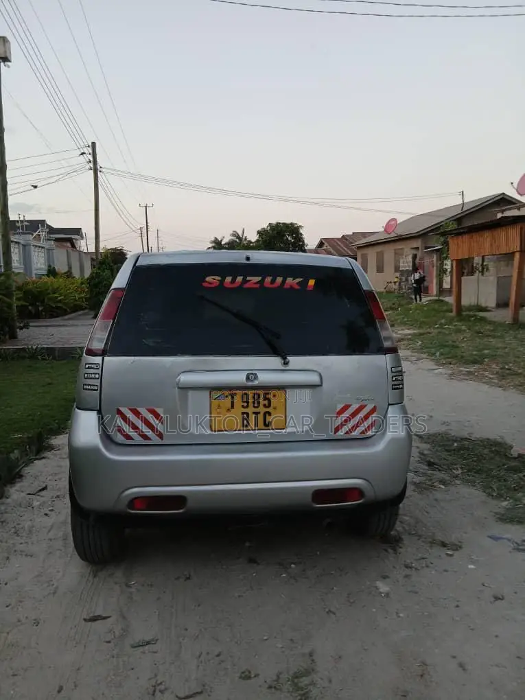 Suzuki Swift 2001 Silver
