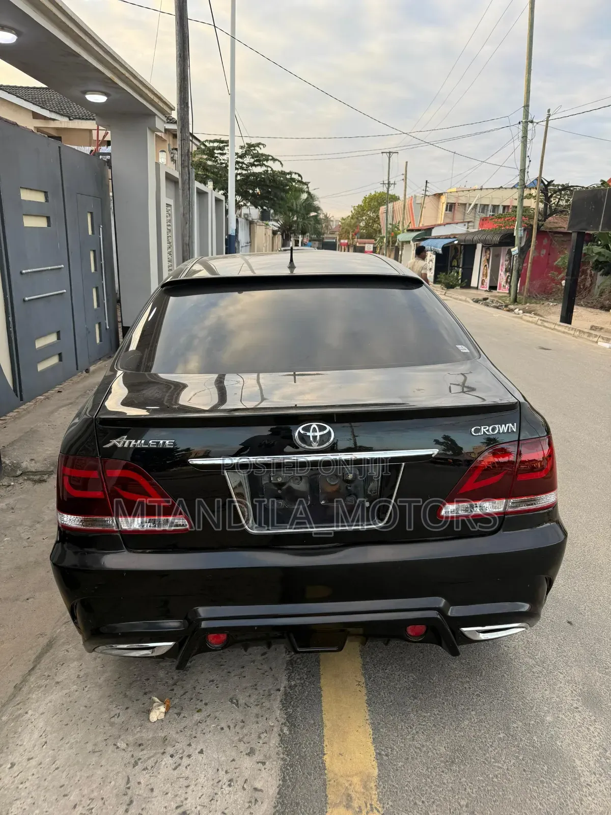 Toyota Crown 2006 Black