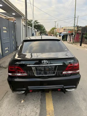 Toyota Crown 2006 Black