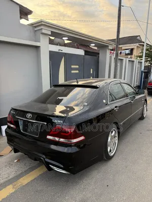 Toyota Crown 2006 Black