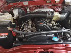 Toyota Hilux 2004 Red