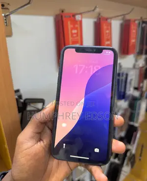 Apple iPhone 11 64 GB Black