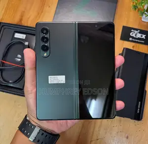 New Samsung Galaxy Z Fold 3 256 GB Black