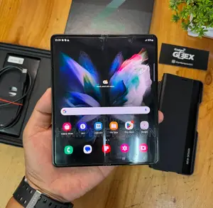 New Samsung Galaxy Z Fold 3 256 GB Black