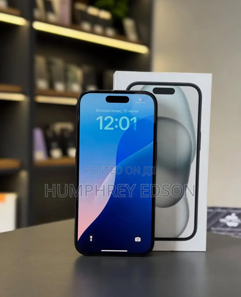 Apple iPhone 15 128 GB Black