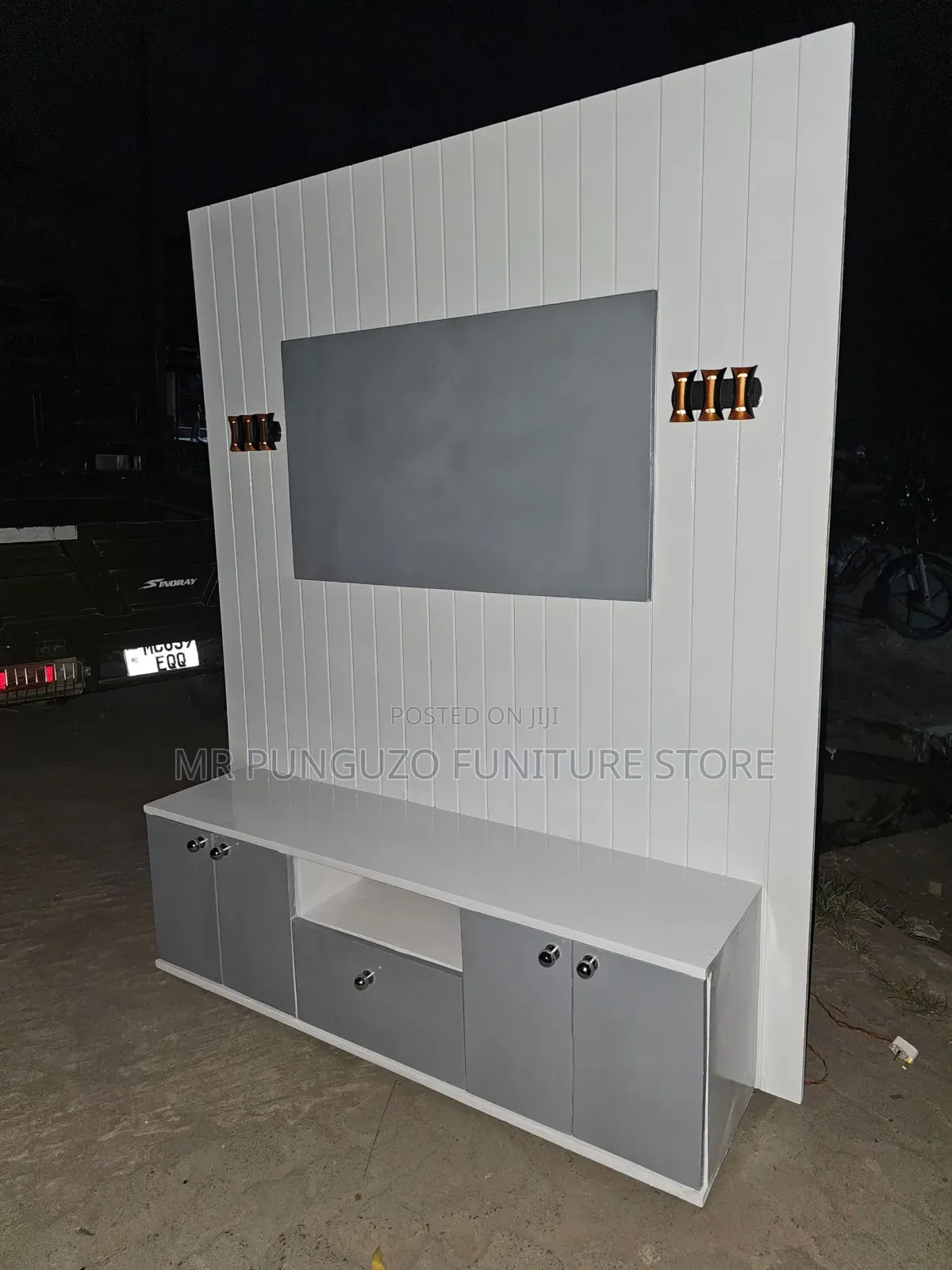Shoe Case Frame Ya Tv
