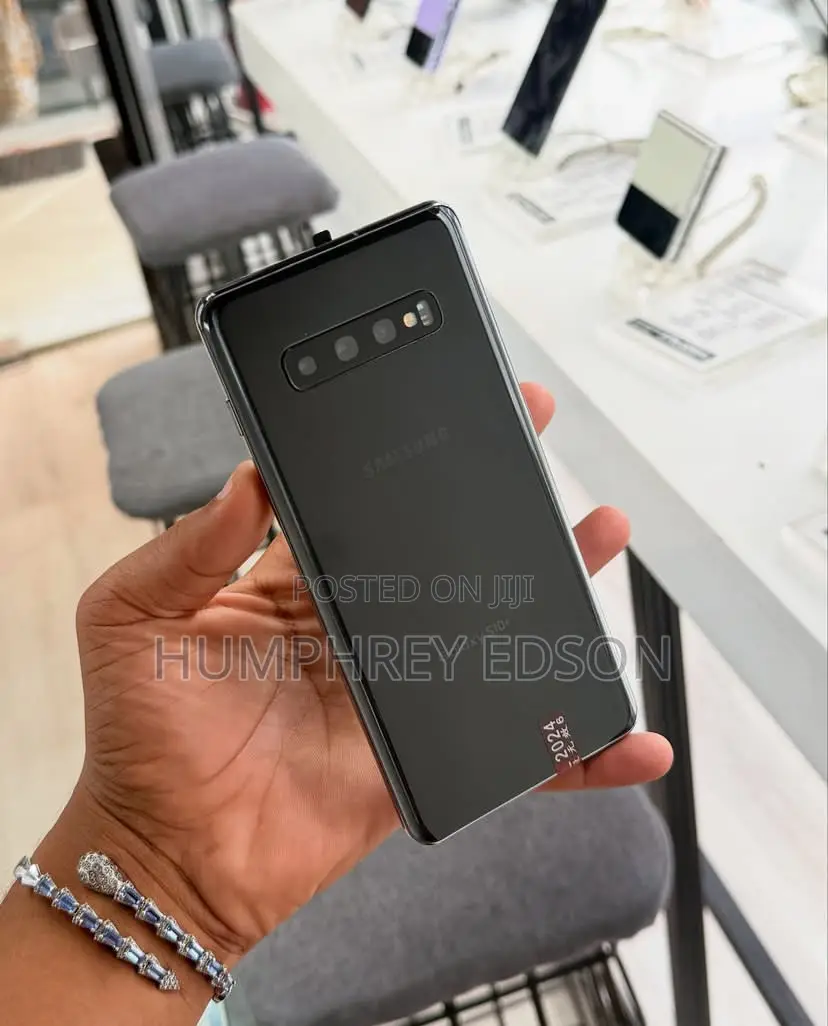 Samsung Galaxy S10 Plus 128 GB Black