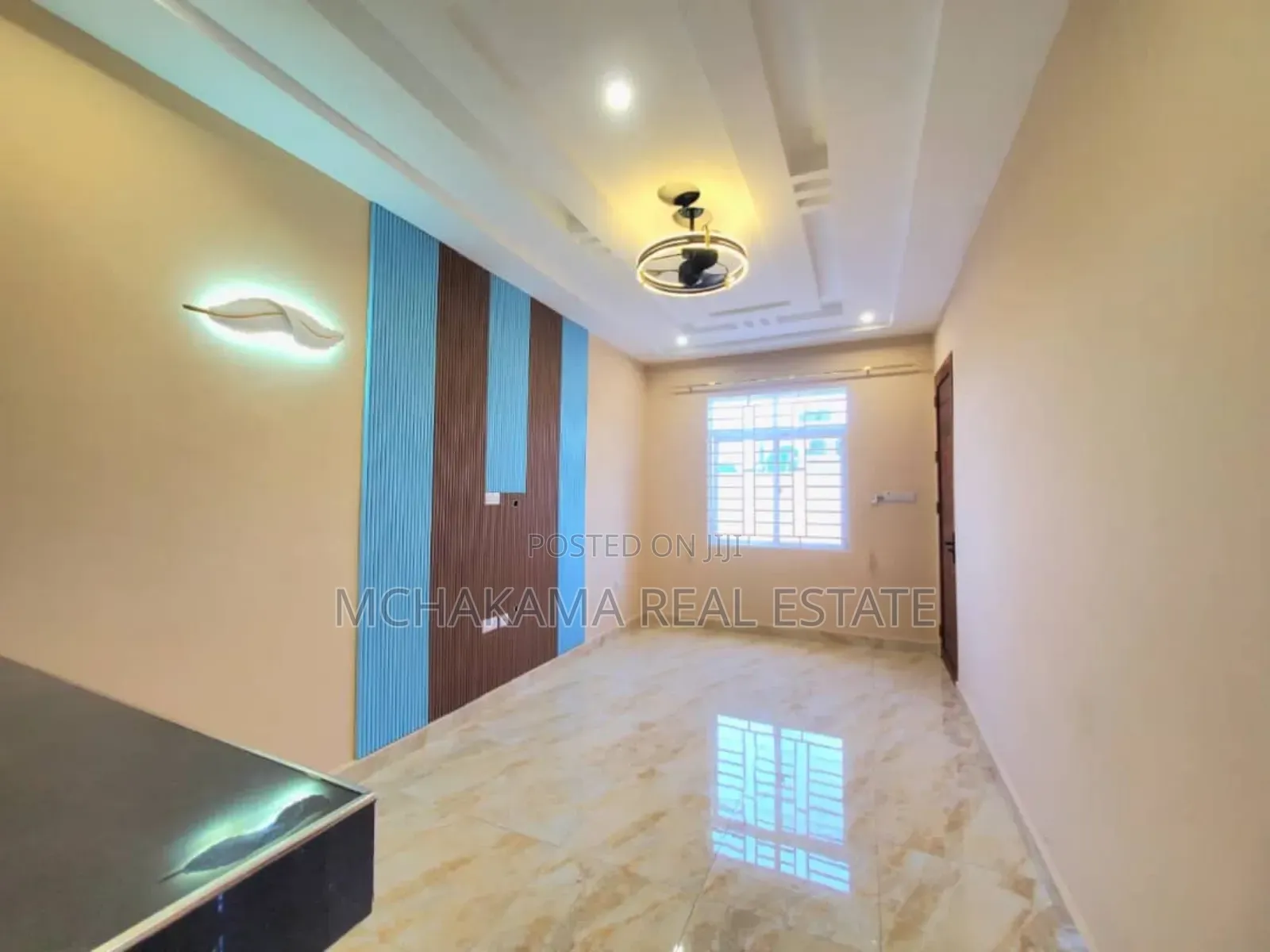 8bdrm Block of Flats in Yusuph Mchakama, Kinyerezi for sale