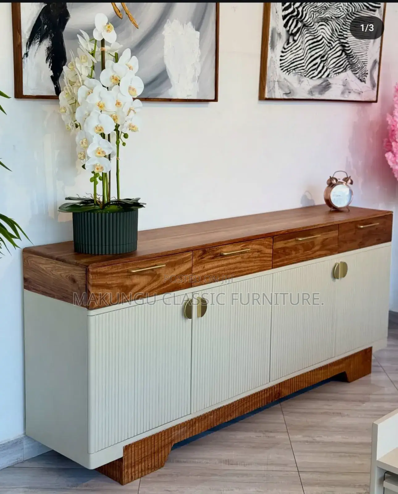 Consolate Table Yenye Urefu Wa Futi 4 Na Nusu