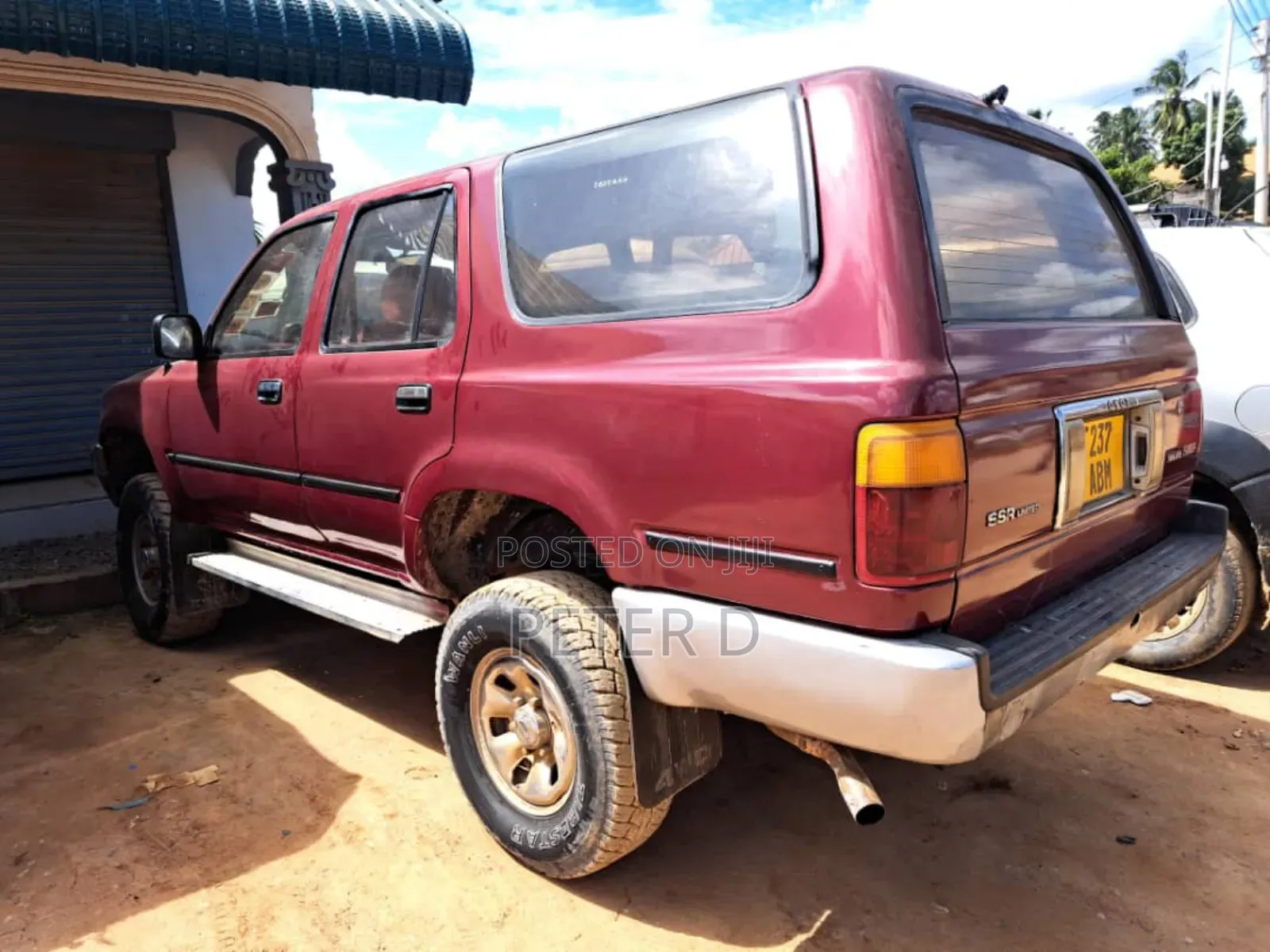 Toyota Hilux Surf 2005 Red