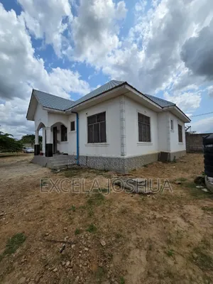 3bdrm House in Excela Joshua, Goba for sale