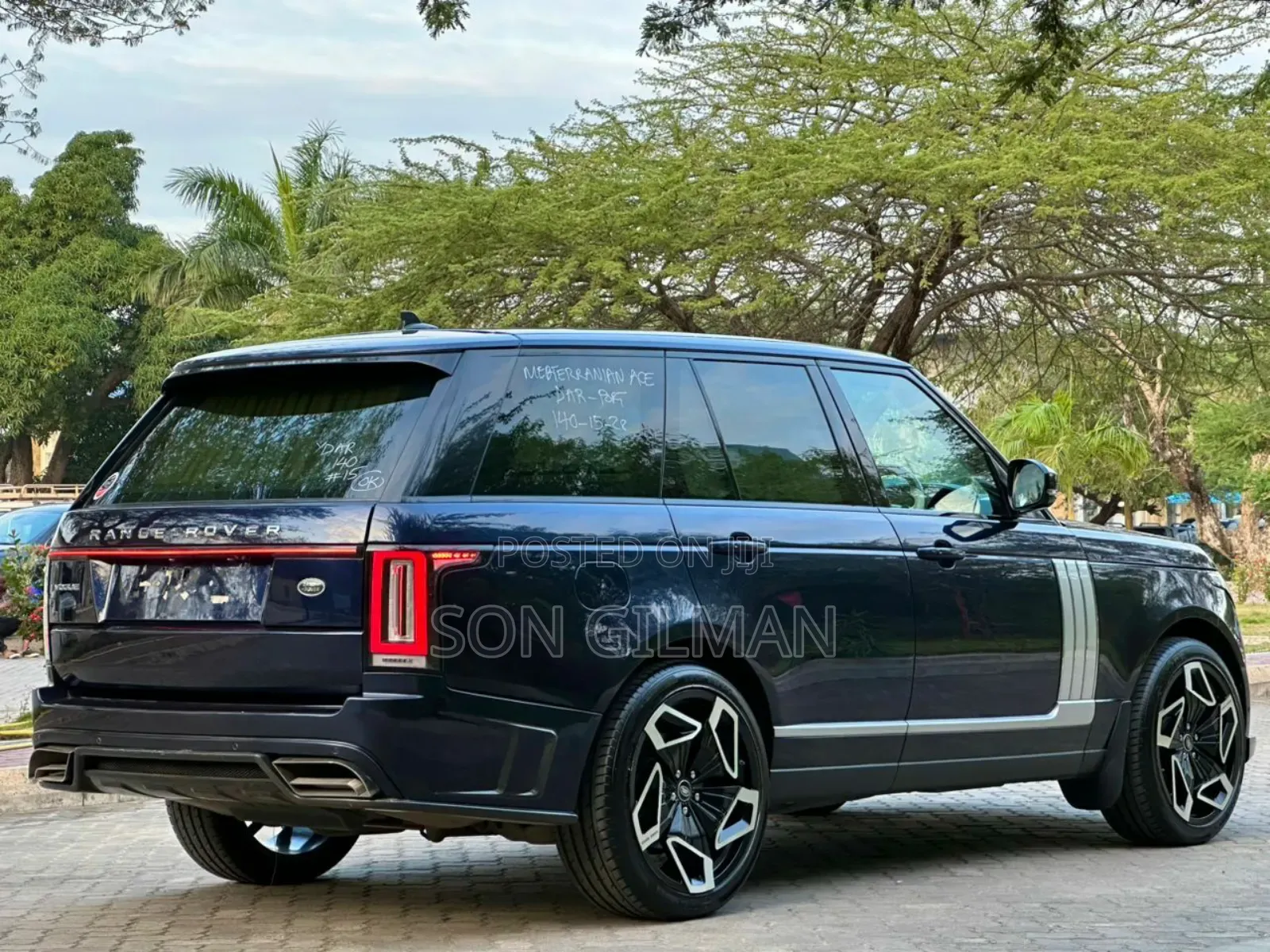 Land Rover Range Rover Vogue 2020 Blue