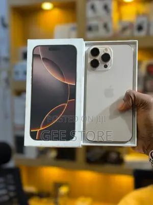 iPhone 16 Pro Max