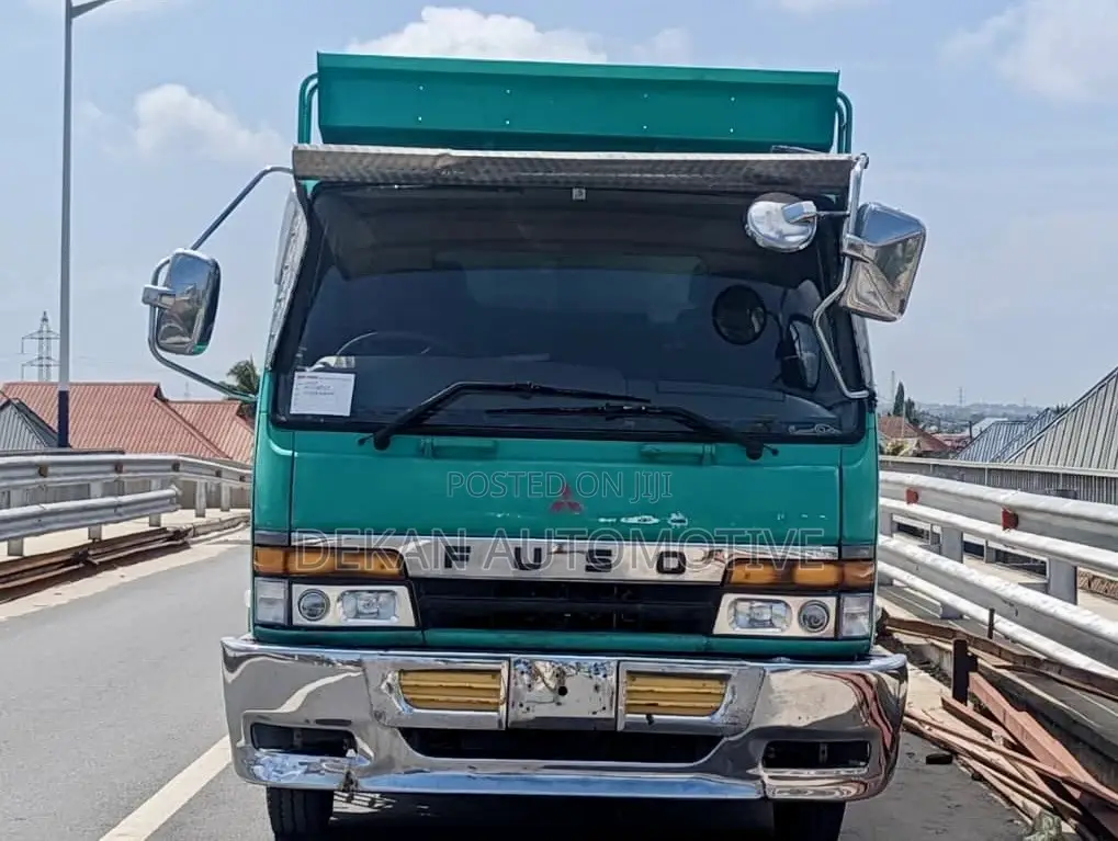 Mitsubishi Fuso Dump