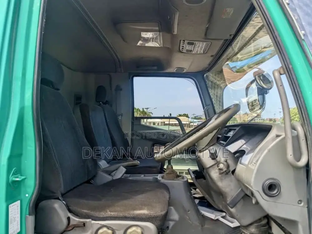 Mitsubishi Fuso Dump