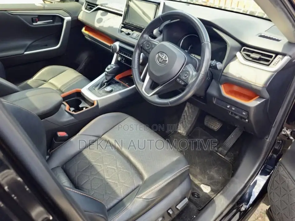 Toyota RAV4 Hybrid 2020 Black