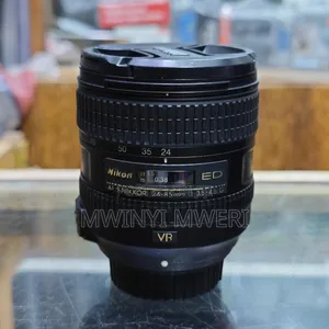 Nikon Af-S Nikkor 24-85mm F/3.5-4.5g Ed Vr Lens