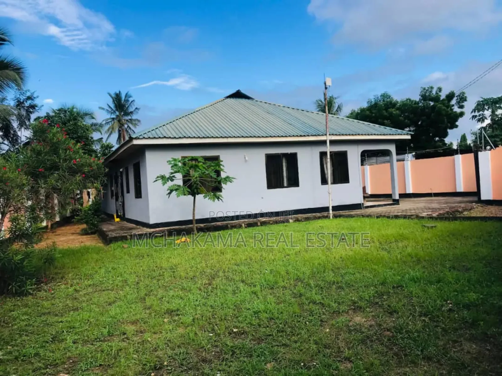 3bdrm House in Yusuph Mchakama, Bunju for sale