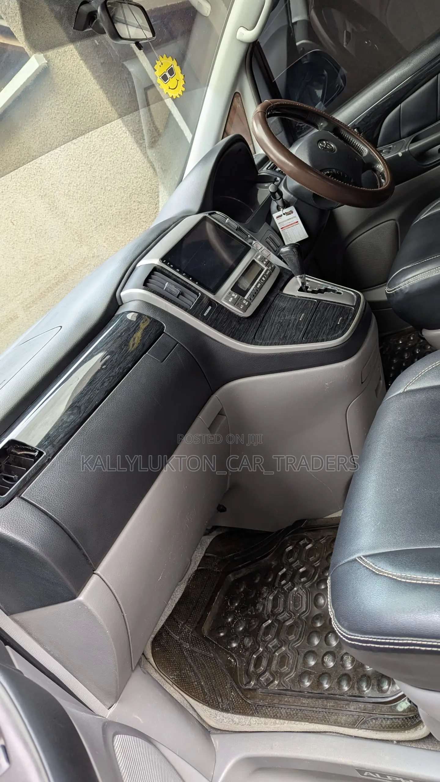 Toyota Alphard 2007 Purple