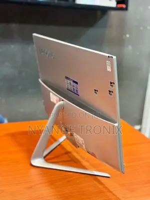 Desktop Computer Dell 8GB Intel Core I5 SSD 512GB