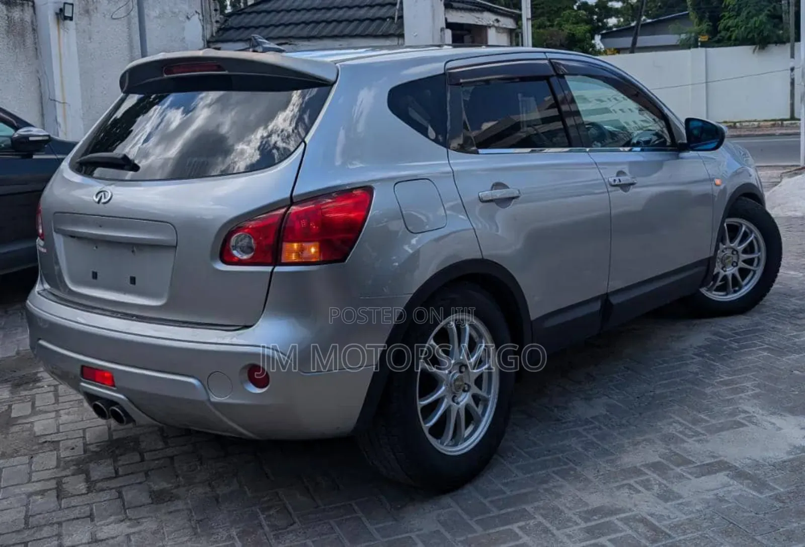 Nissan Dualis 2010 Silver