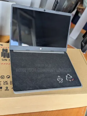 Laptop HP 14S 8GB AMD Ryzen 5 SSD 512GB