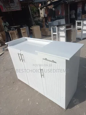 Nauza Kitchen Cabinet