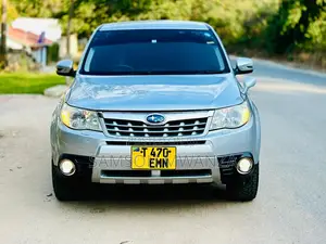 Photo - Subaru Forester 2008 Silver