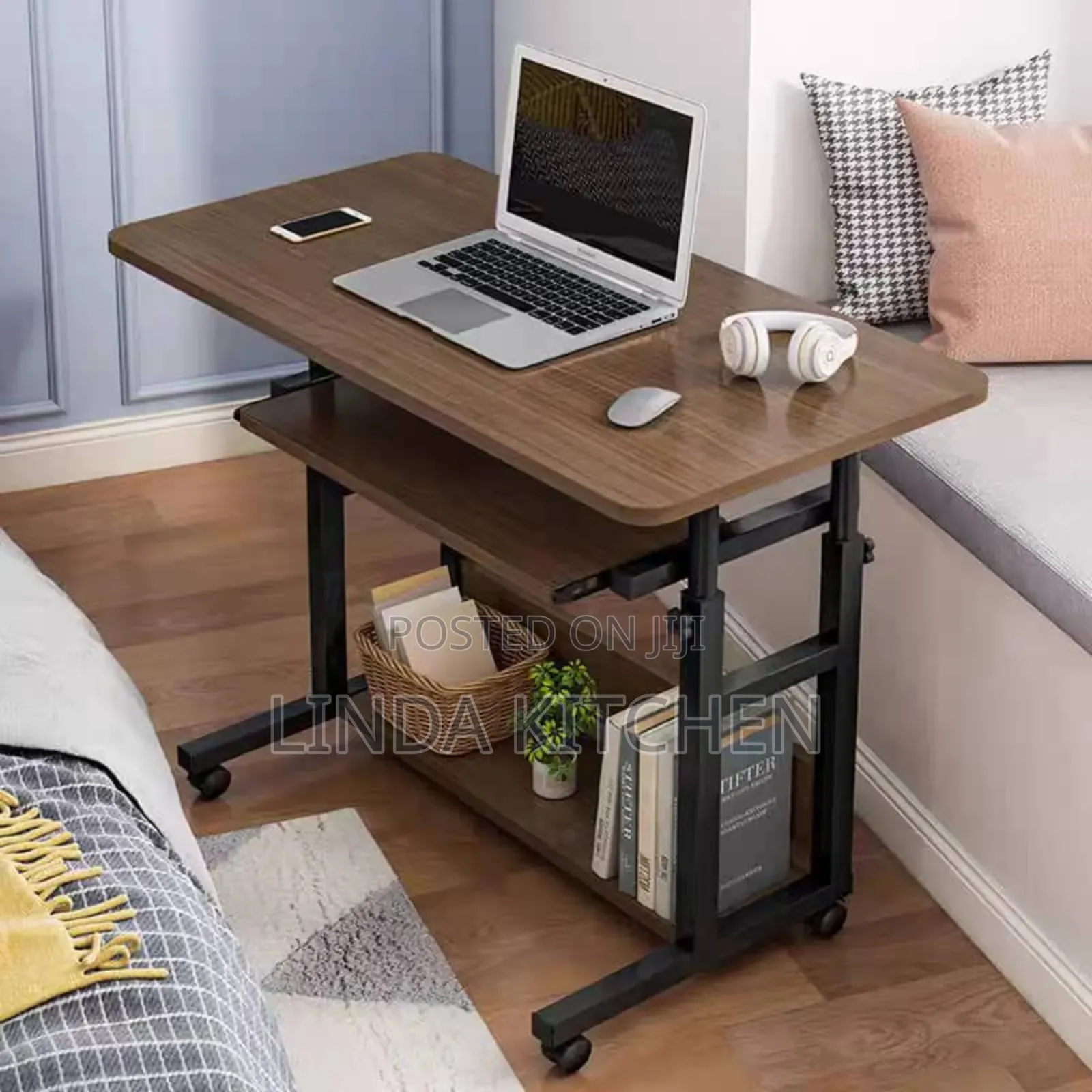 Adjastable Wooden Table
