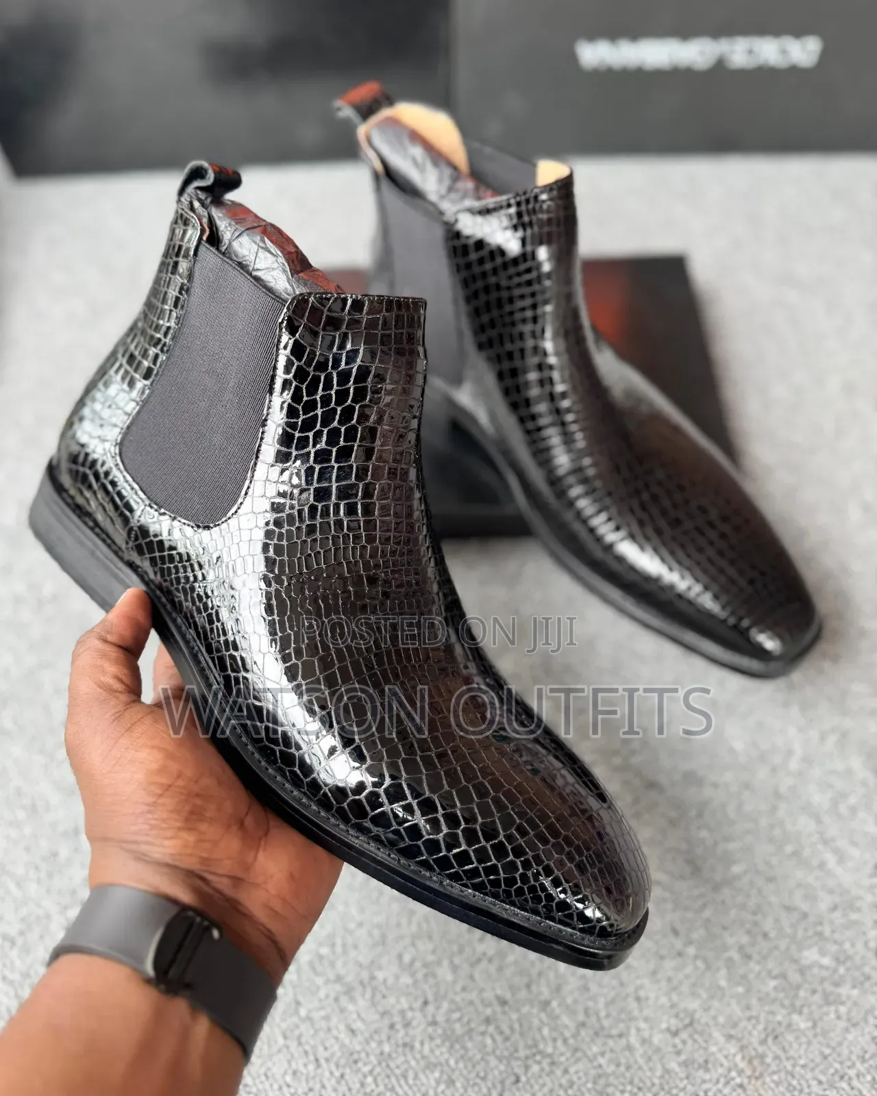 Boots or Buti Official Za Ngozi Ya Kung'aa
