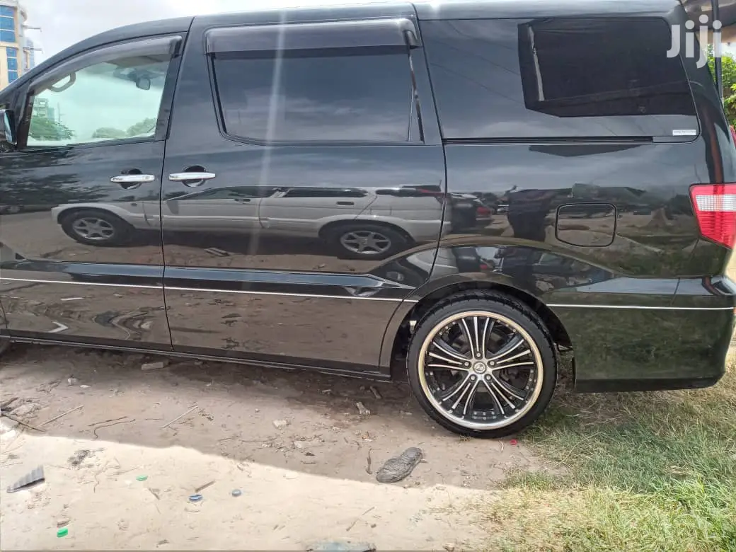 Toyota Alphard 2003 Black