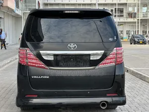 Toyota Vellfire 2011 Matt Black