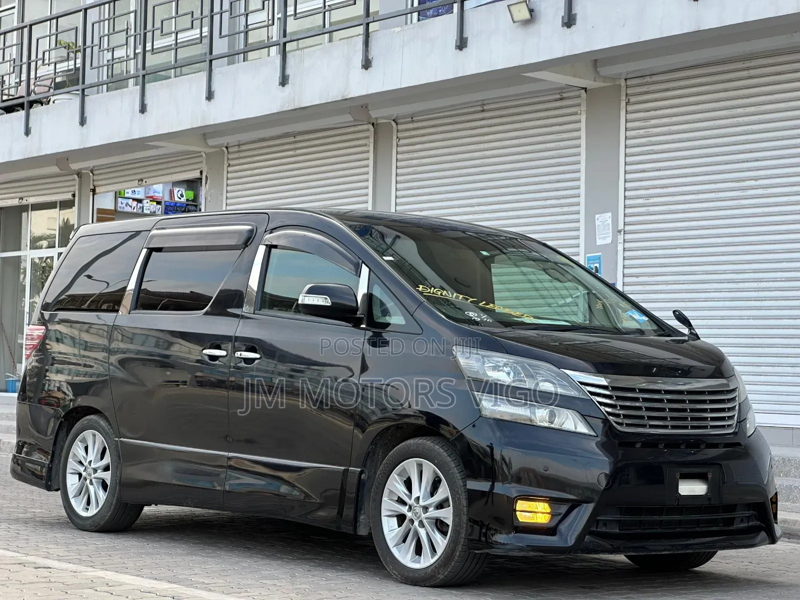 Toyota Vellfire 2011 Matt Black