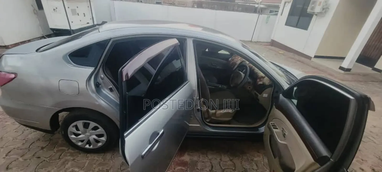 Nissan Bluebird 2002 Silver