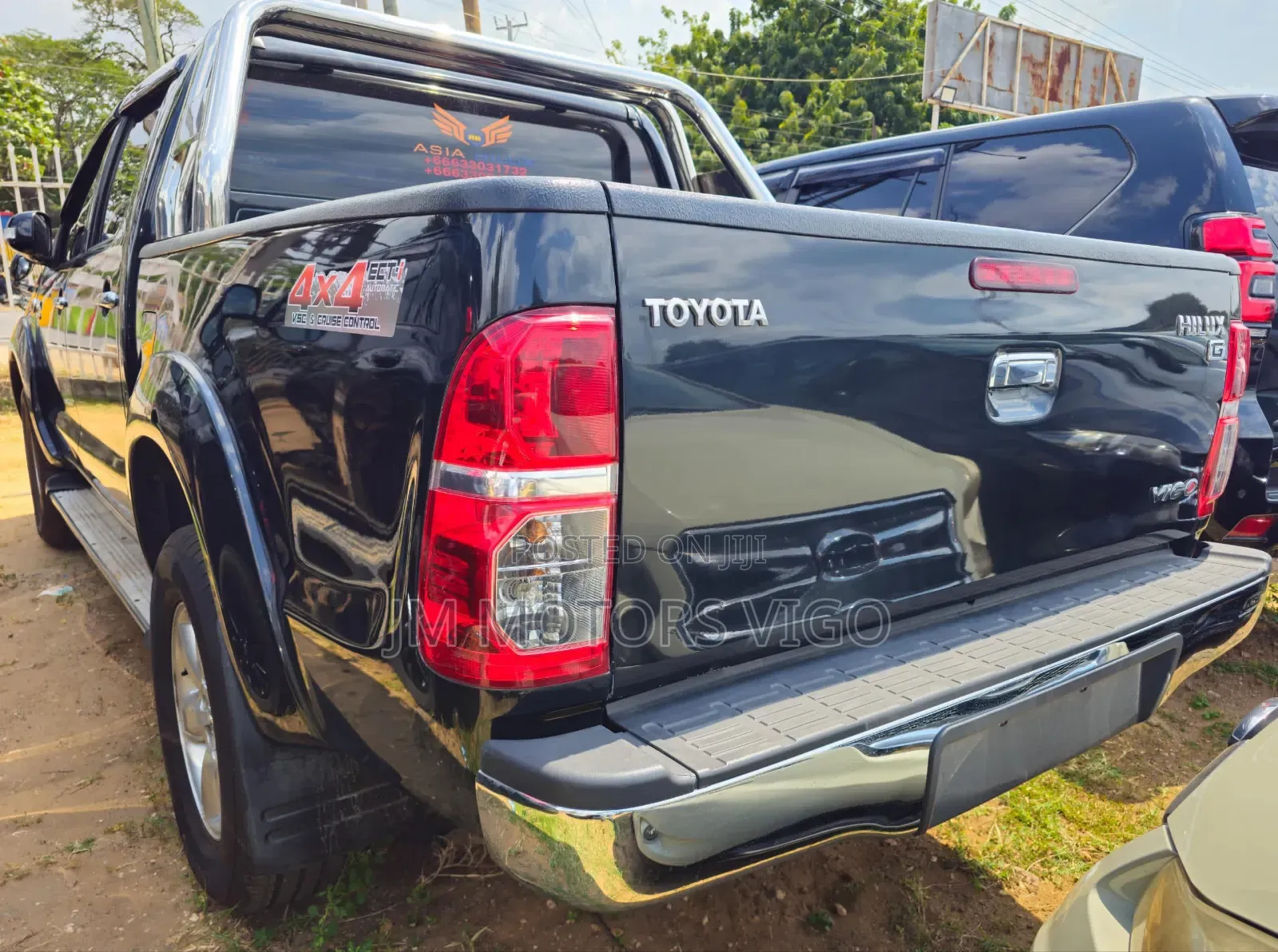Toyota Hilux 2008 Black