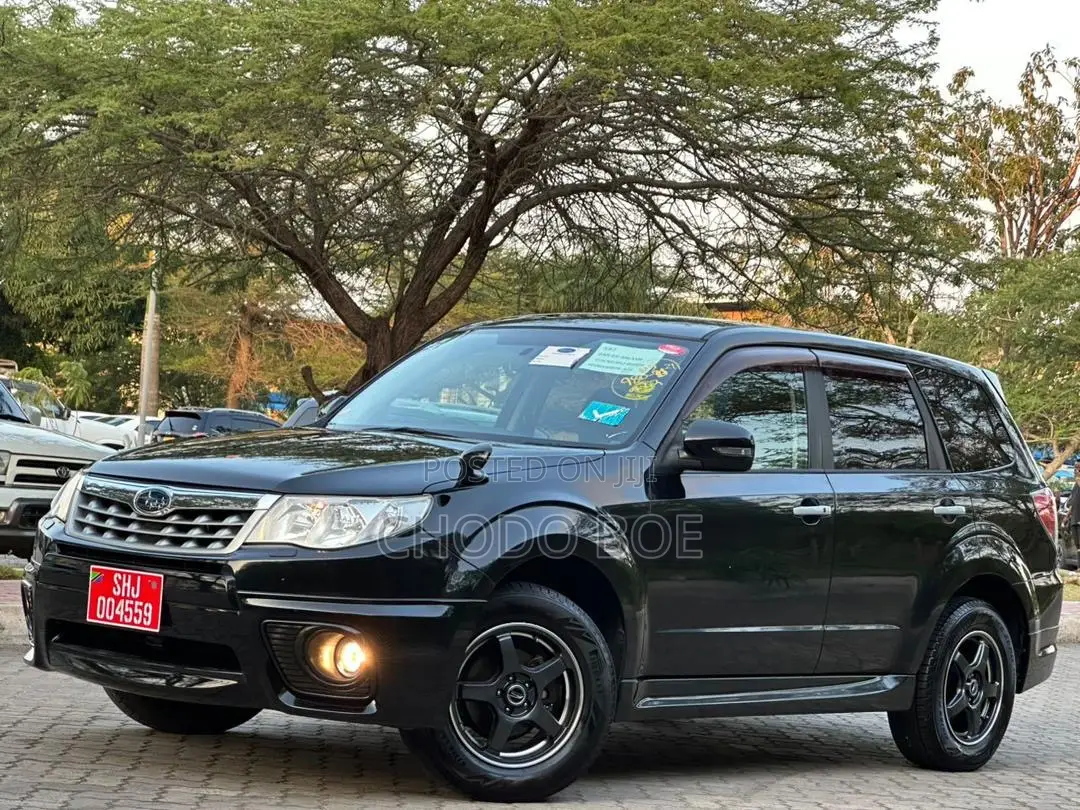 Subaru Forester 2011 Black