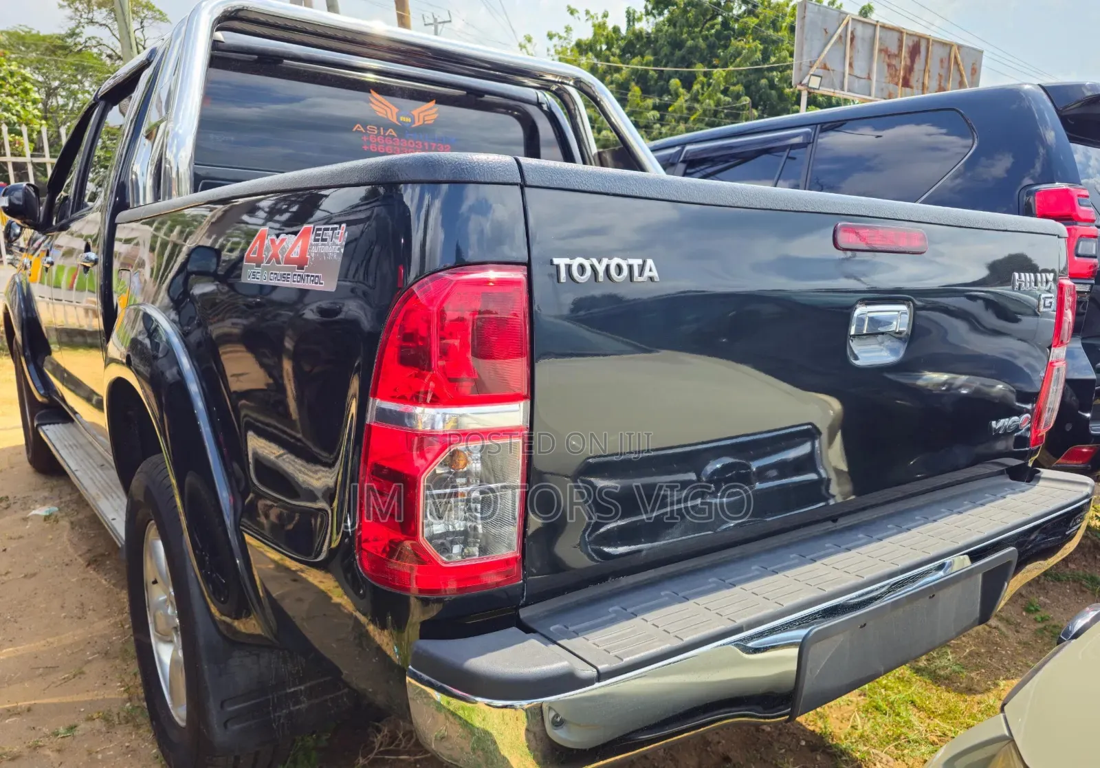 Toyota Hilux 2008 Black