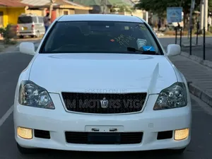 Toyota Crown 2007 White