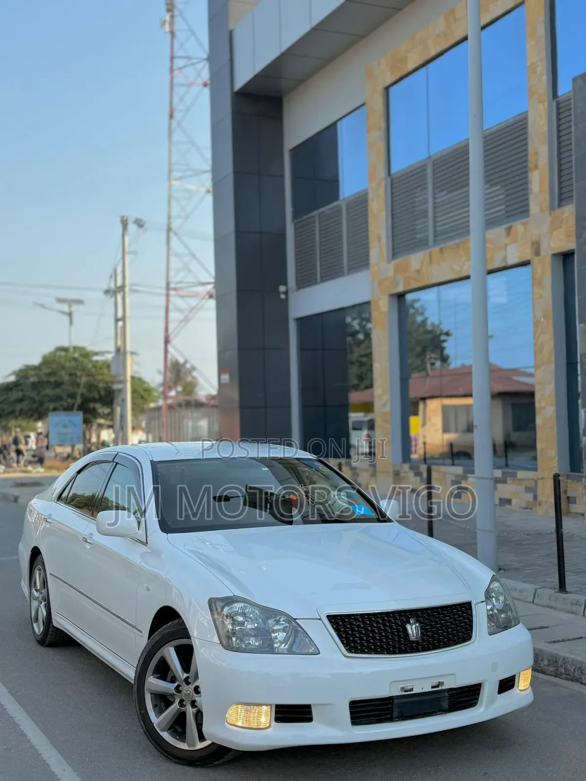 Toyota Crown 2007 White