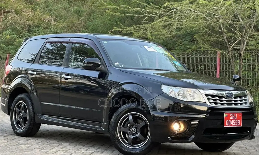 Subaru Forester 2011 Black