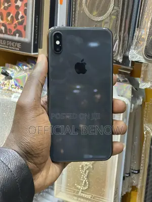 Apple iPhone XS Max 64 GB Black