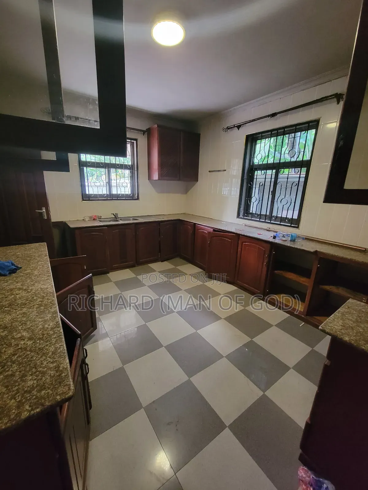 4bdrm Mansion in Arusha for rent