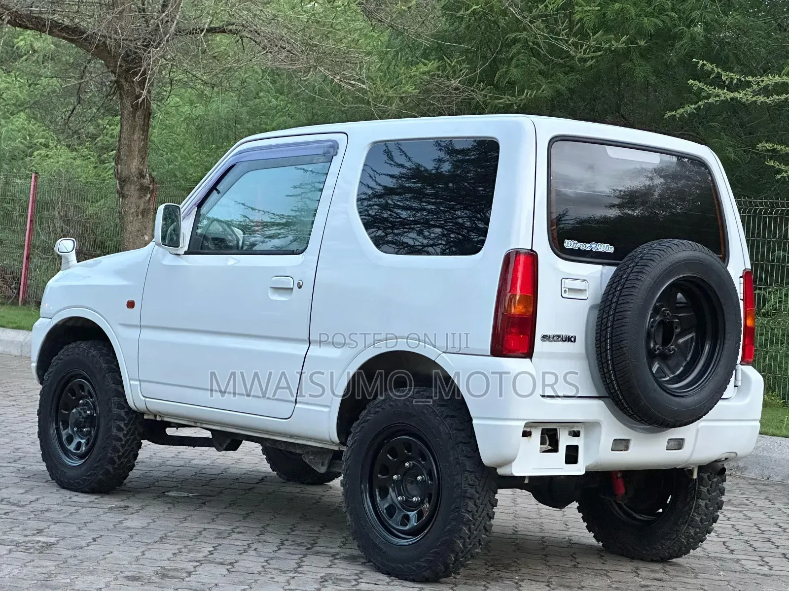 Suzuki Jimny 2002 White