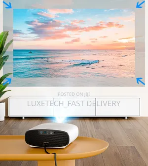 New Q7 Smart Android Projector for Home Theater or Business