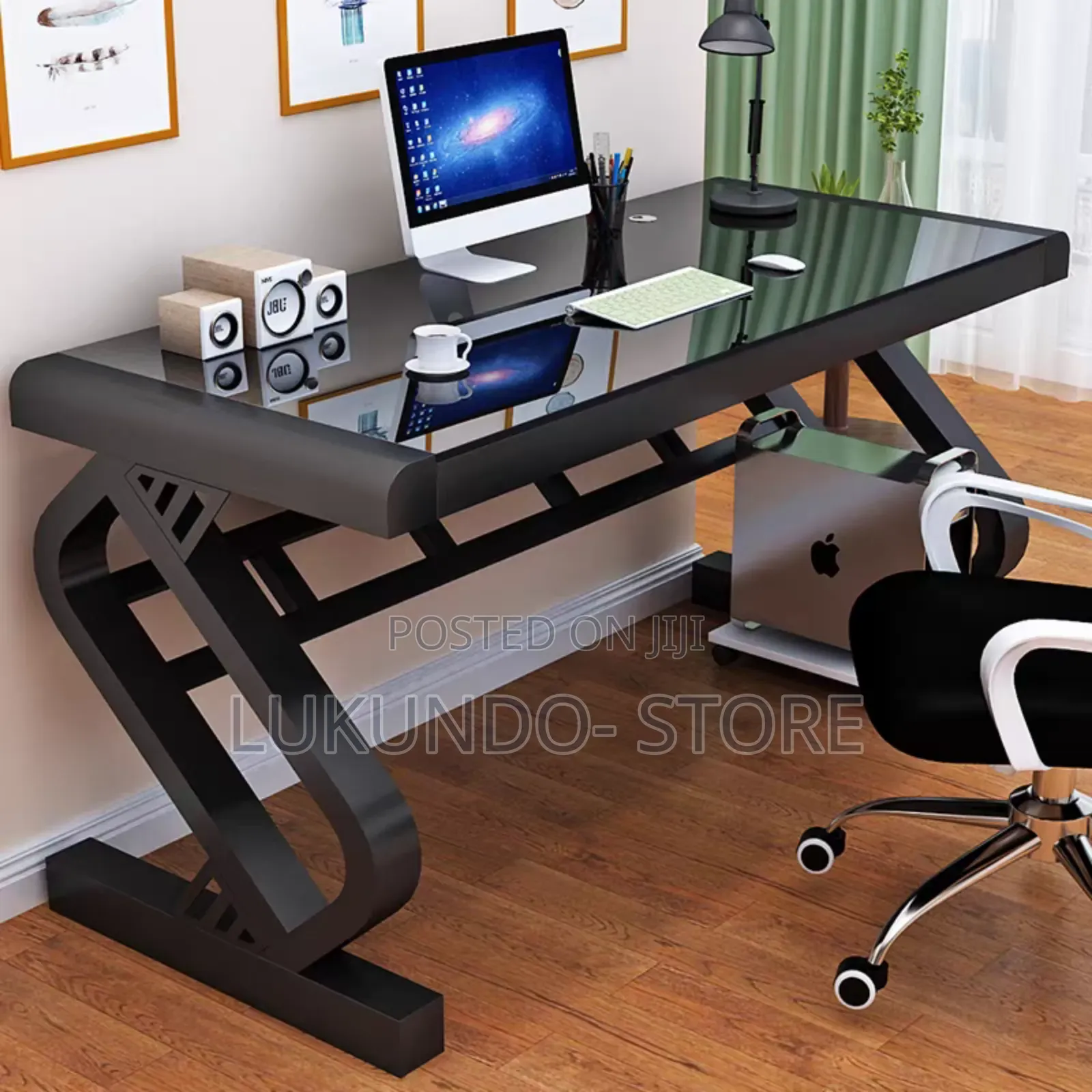 Table Office Glass Top
Imara Sana
Size 120cm *60cm
