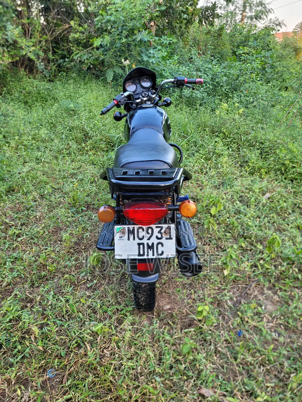 Bajaj Boxer 125 2025 Black